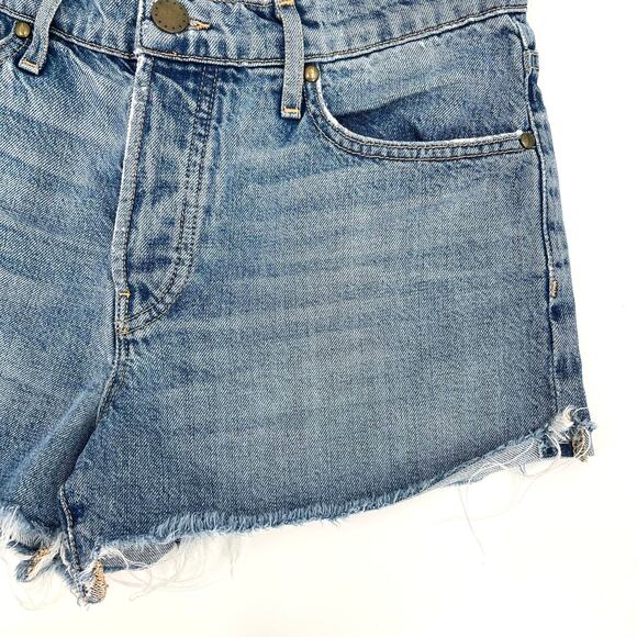 THE GREAT. The Cut Off Short Size 25 Denim Jean Shorts Mid Blue Rinse Distressed - Picture 9 of 16